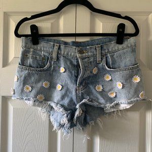 LF Carmar daisy shorts